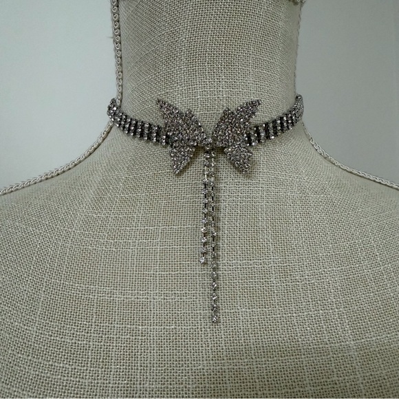 no brand Jewelry - Butterfly Silver Toned Rhinestones Choker
